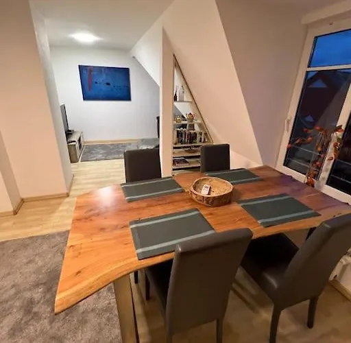 Dg In Der Naehe Vom Schloss *